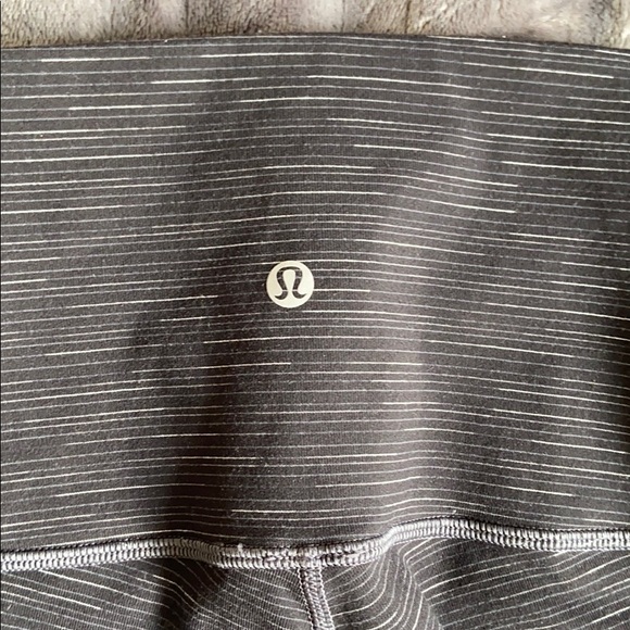 FINAL PRICE 💋Lulu lemon leggings - Picture 3 of 5